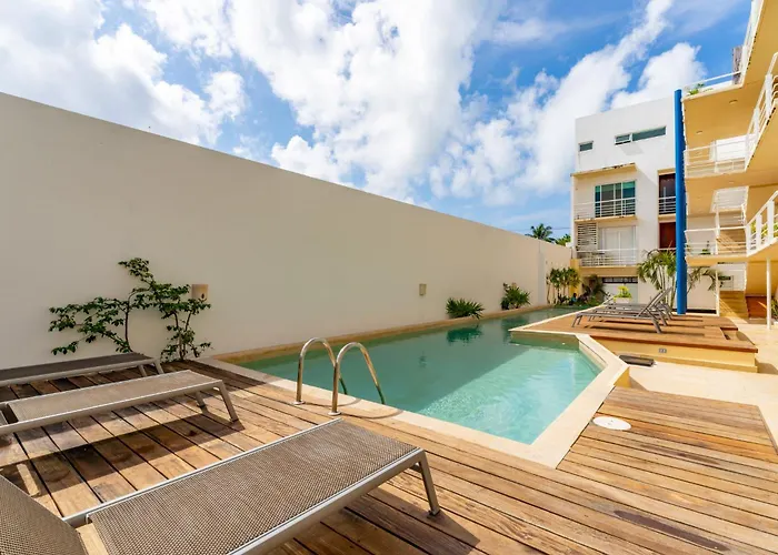 Duplex W Rooftop Plunge Pool - Walk To *